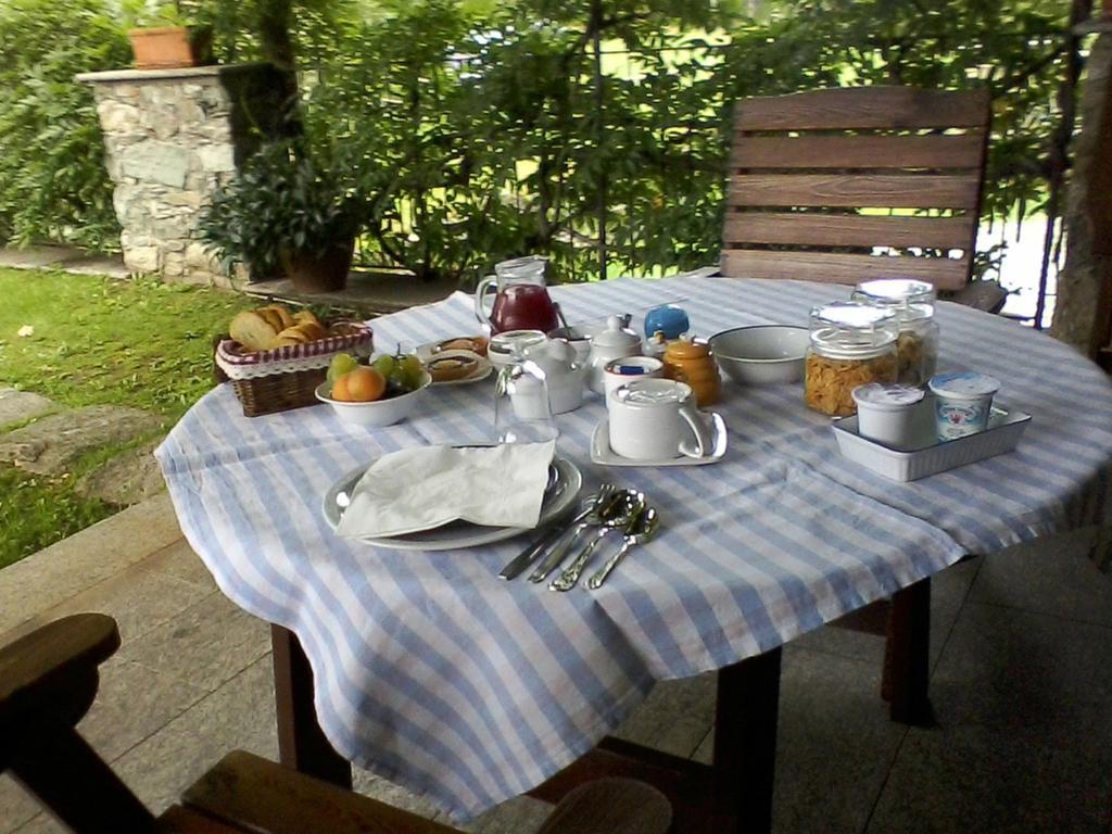 Il Glicine Bed and Breakfast Zimone Eksteriør billede