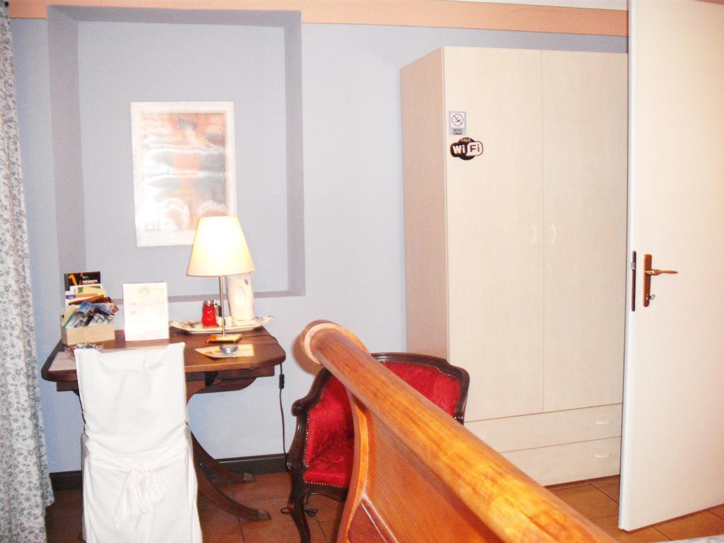 Il Glicine Bed and Breakfast Zimone Eksteriør billede